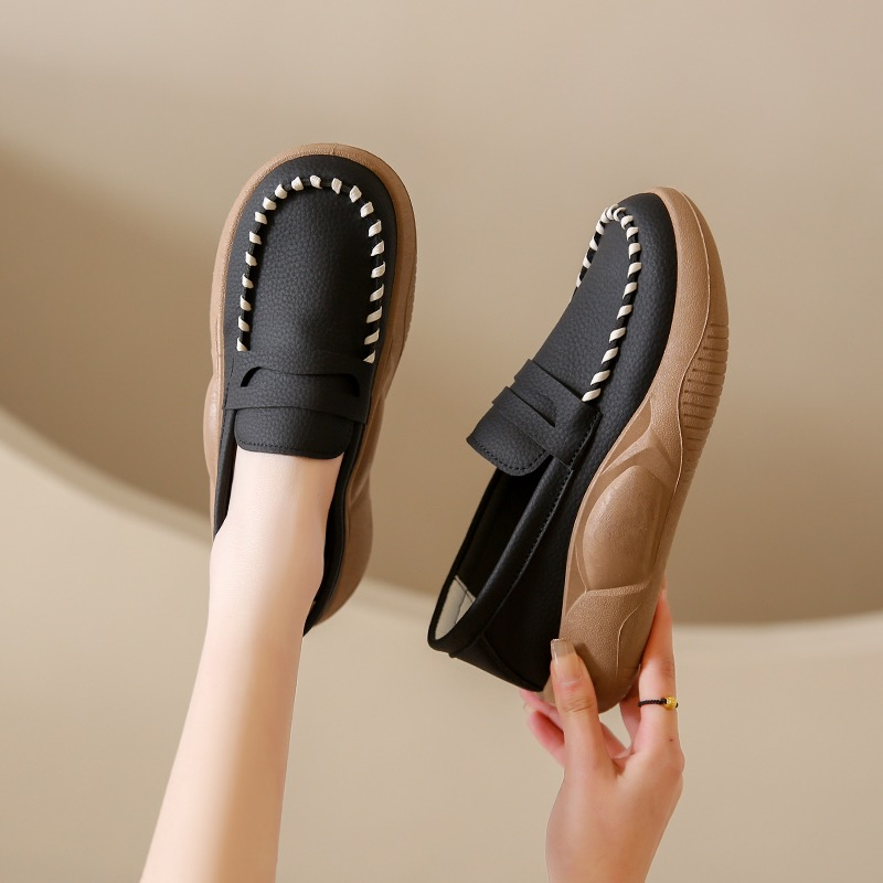 Corrective Moccasins with a Flexible Leather Sole