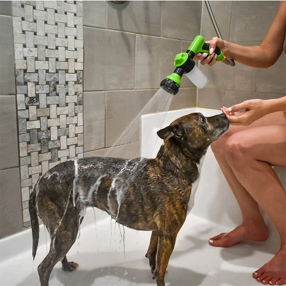 Spray gun for dogs/pets